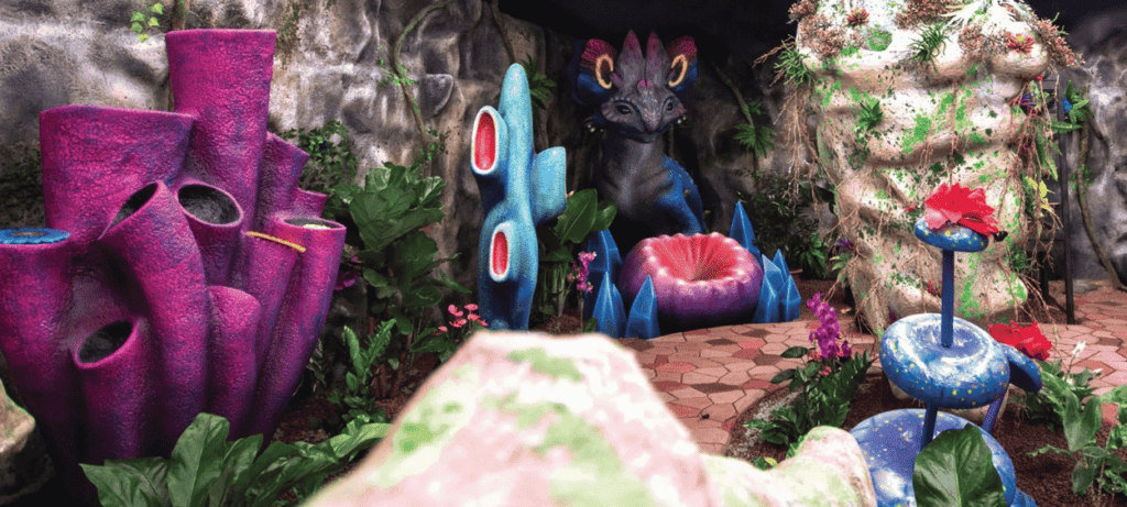 Velmi barevný obrázek, vymyšlené květiny a houby. Ukázka kreativní práce